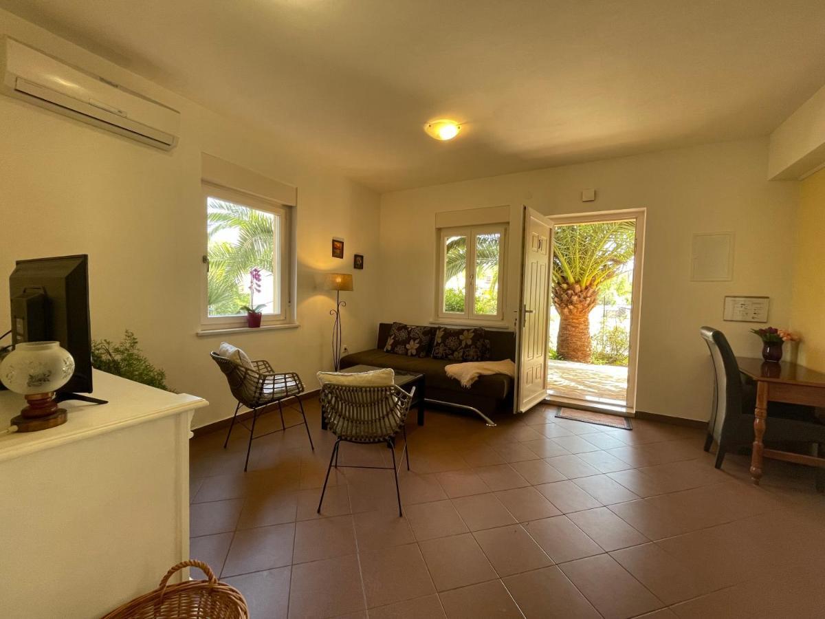 Grand Pool Apartment Ika-Opatija Luaran gambar